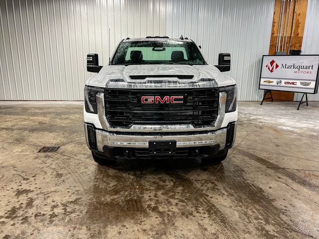 2025 GMC Sierra 2500HD Pro