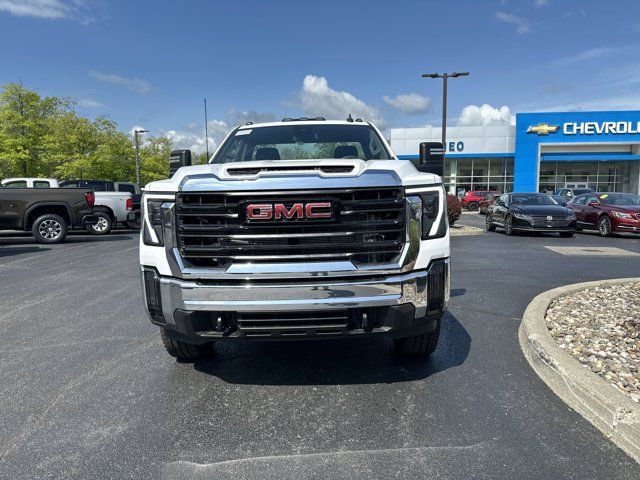 2025 GMC Sierra 2500HD Pro