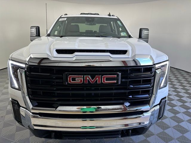 2025 GMC Sierra 2500HD Pro