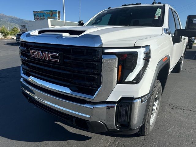 2025 GMC Sierra 2500HD Pro