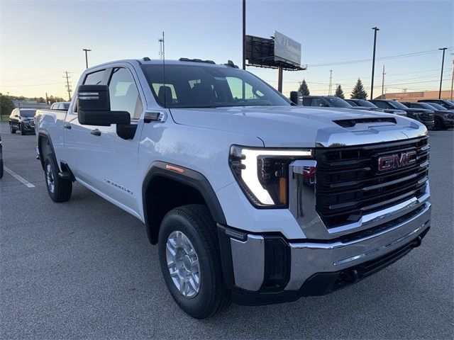 2025 GMC Sierra 2500HD Pro