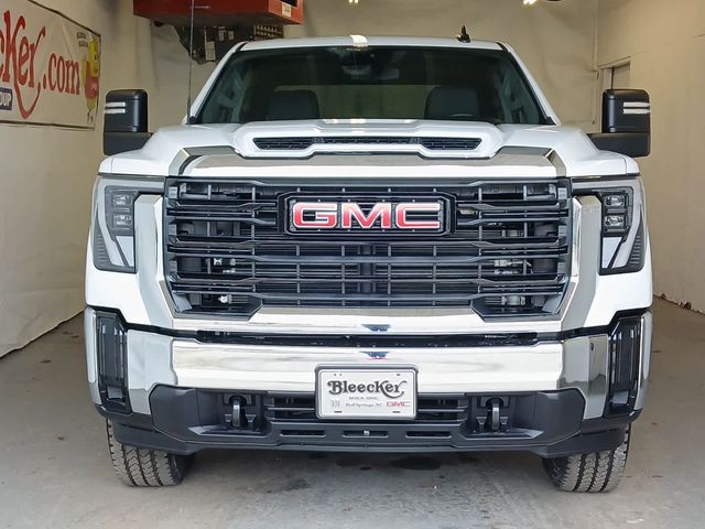 2025 GMC Sierra 2500HD Pro