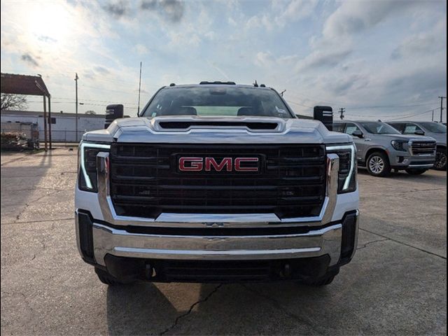 2025 GMC Sierra 2500HD Pro