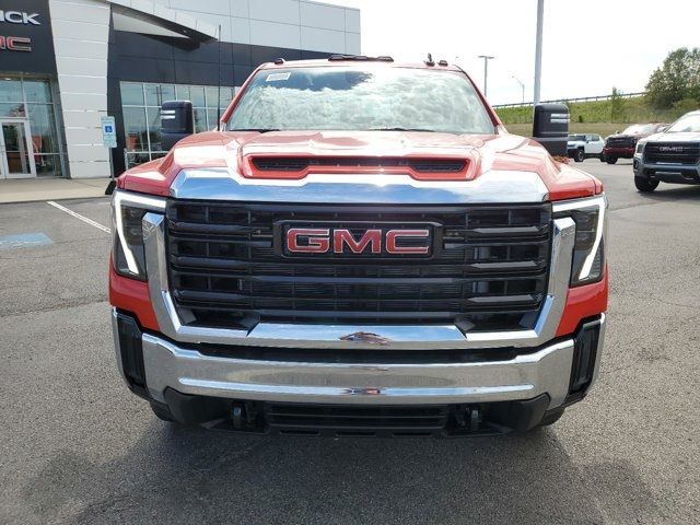 2025 GMC Sierra 2500HD Pro