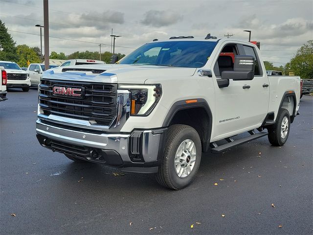 2025 GMC Sierra 2500HD Pro