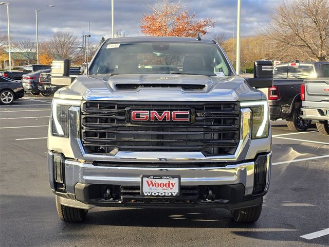 2025 GMC Sierra 2500HD Pro