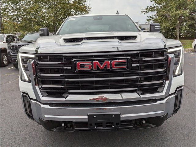 2025 GMC Sierra 2500HD Pro