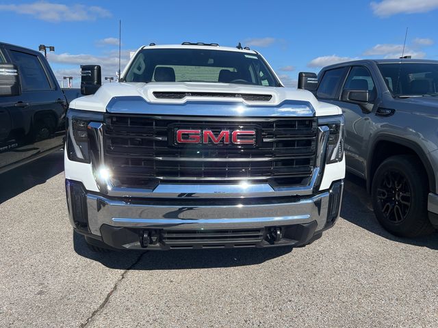 2025 GMC Sierra 2500HD Pro