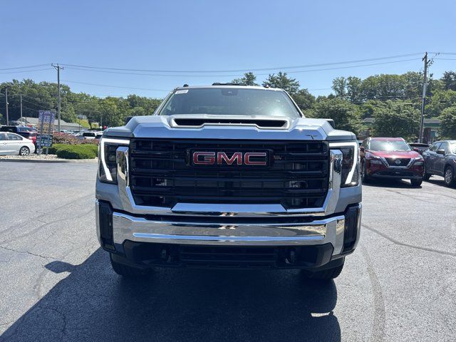 2025 GMC Sierra 2500HD Pro