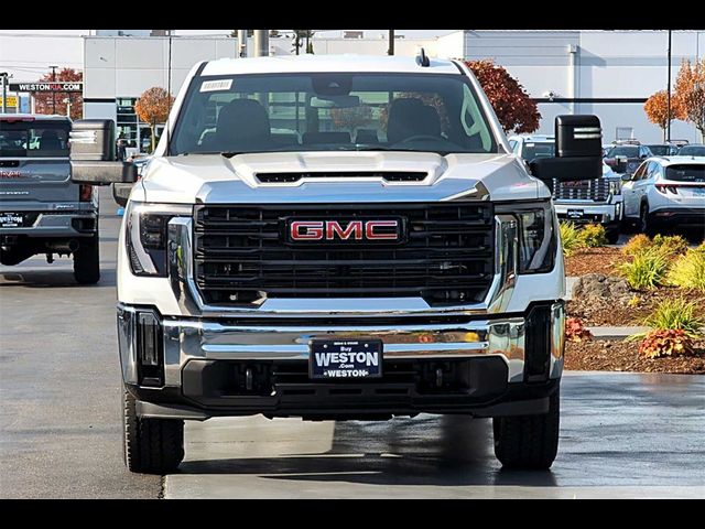 2025 GMC Sierra 2500HD Pro