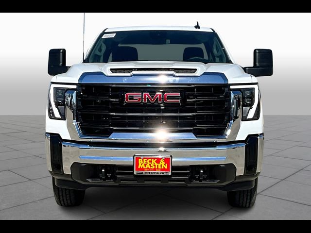 2025 GMC Sierra 2500HD Pro