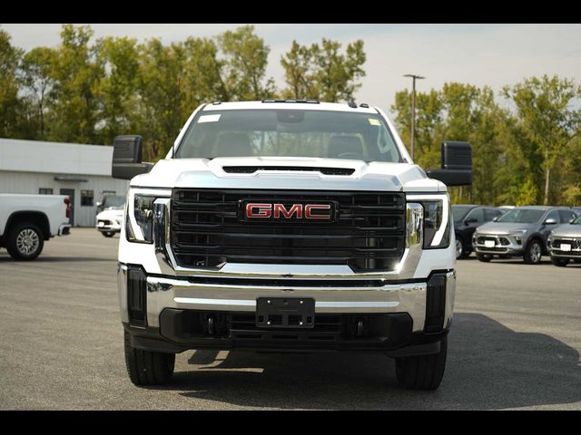 2025 GMC Sierra 2500HD Pro