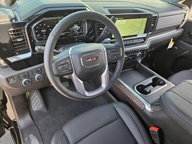 2025 GMC Sierra 2500HD SLT