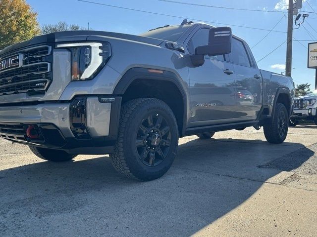 2025 GMC Sierra 2500HD AT4