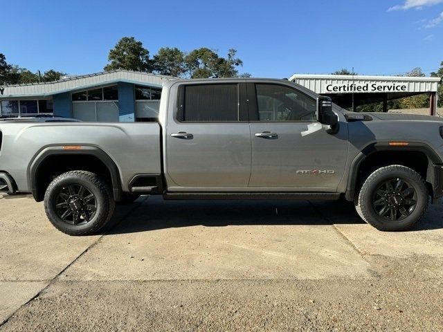 2025 GMC Sierra 2500HD AT4