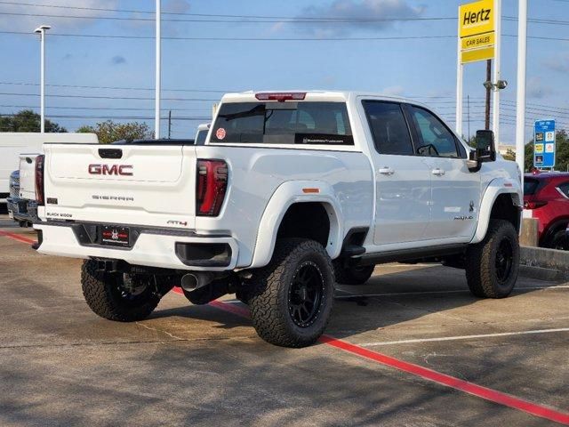 2025 GMC Sierra 2500HD AT4