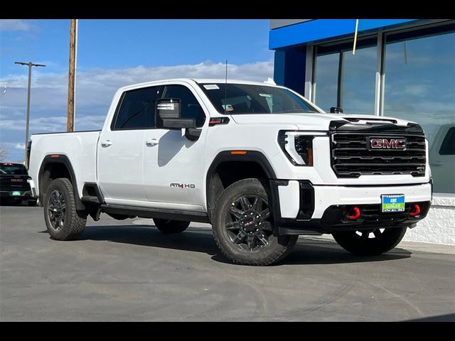 2025 GMC Sierra 2500HD AT4