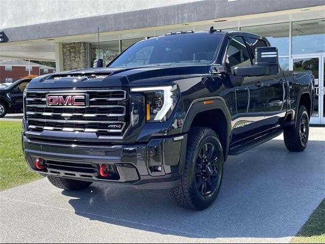 2025 GMC Sierra 2500HD AT4