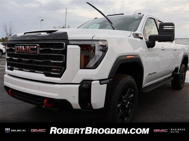 2025 GMC Sierra 2500HD AT4