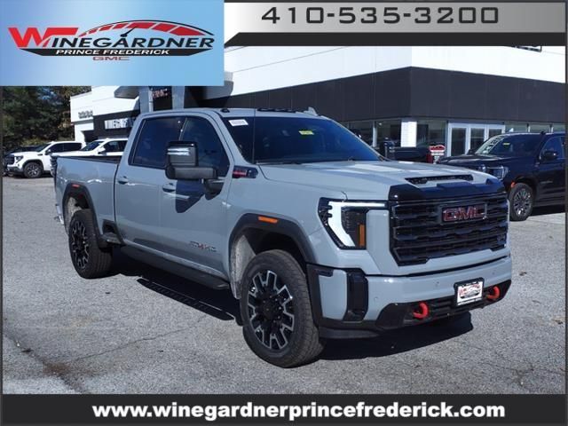 2025 GMC Sierra 2500HD AT4