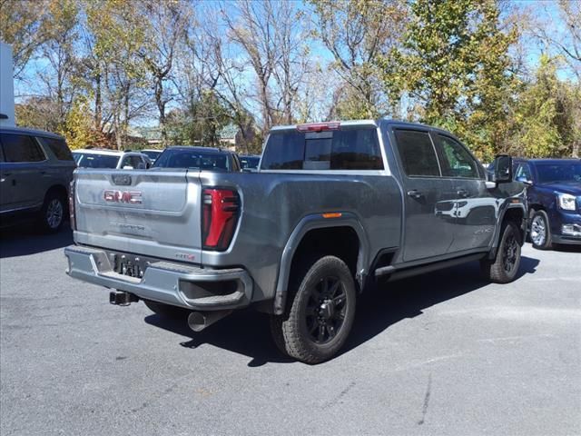 2025 GMC Sierra 2500HD AT4