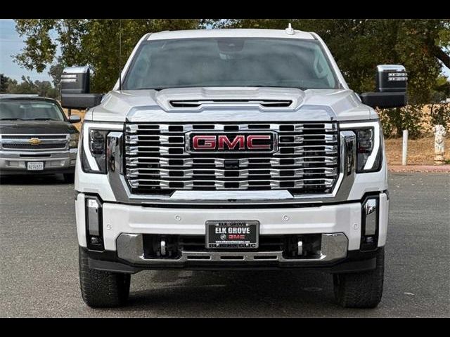 2025 GMC Sierra 2500HD Denali