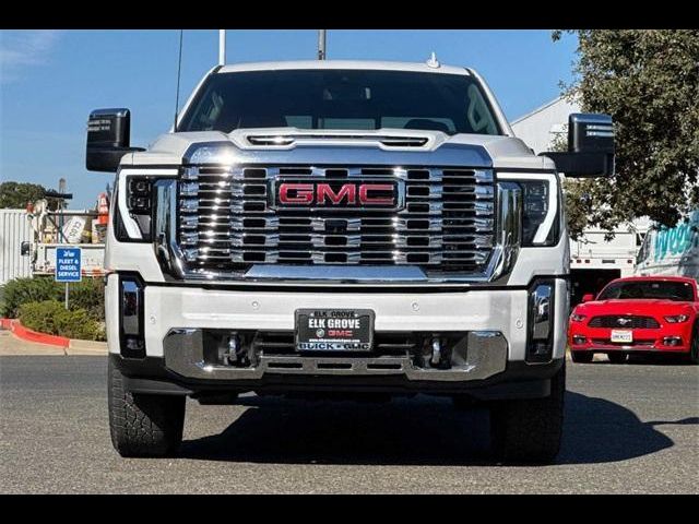 2025 GMC Sierra 2500HD Denali