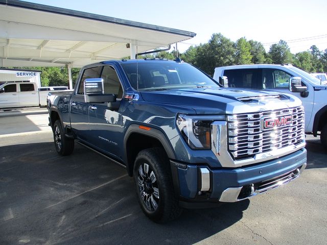 2025 GMC Sierra 2500HD Denali