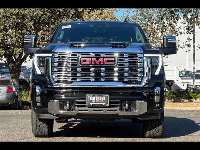 2025 GMC Sierra 2500HD Denali