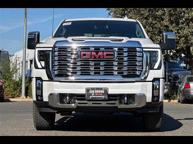 2025 GMC Sierra 2500HD Denali