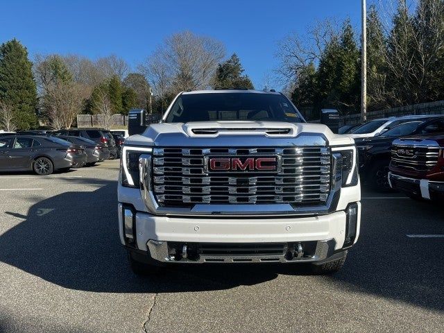 2025 GMC Sierra 2500HD Denali