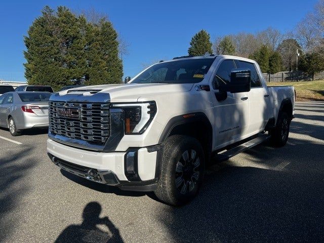 2025 GMC Sierra 2500HD Denali