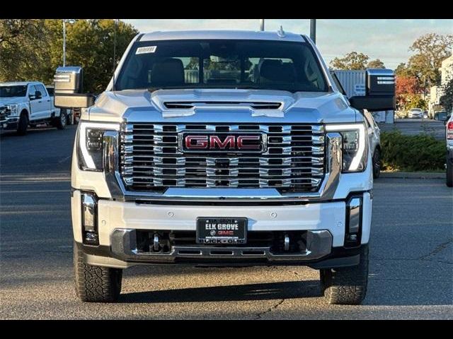 2025 GMC Sierra 2500HD Denali