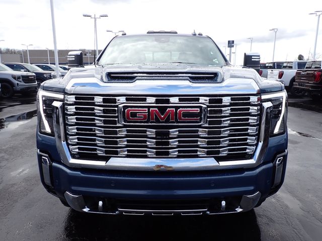 2025 GMC Sierra 2500HD Denali