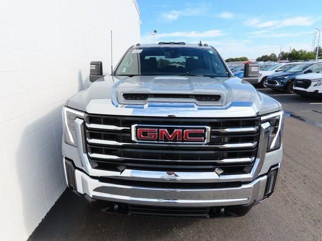 2025 GMC Sierra 2500HD SLE