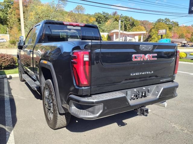 2025 GMC Sierra 3500HD Denali