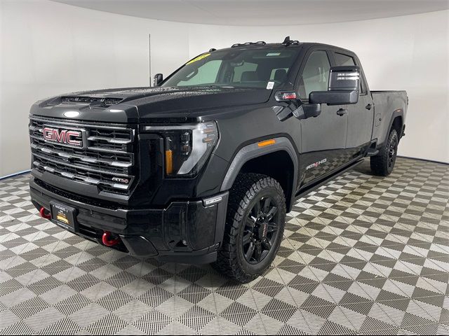 2025 GMC Sierra 3500HD AT4