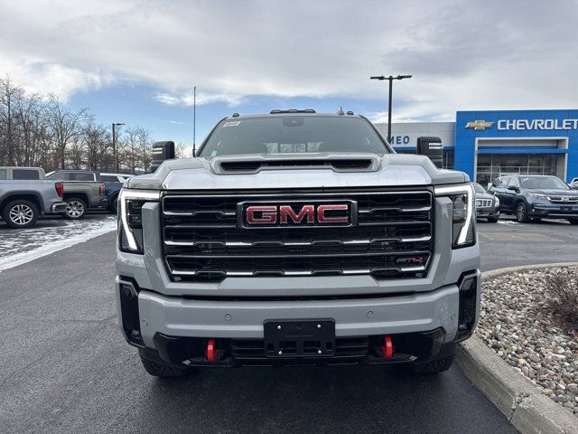 2025 GMC Sierra 3500HD AT4