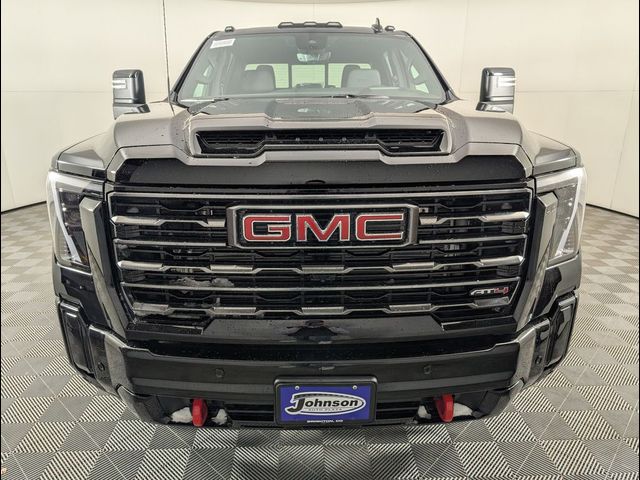 2025 GMC Sierra 3500HD AT4