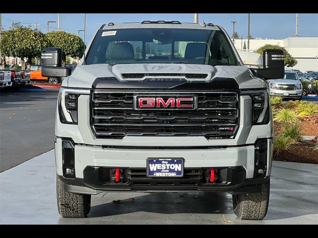 2025 GMC Sierra 3500HD AT4