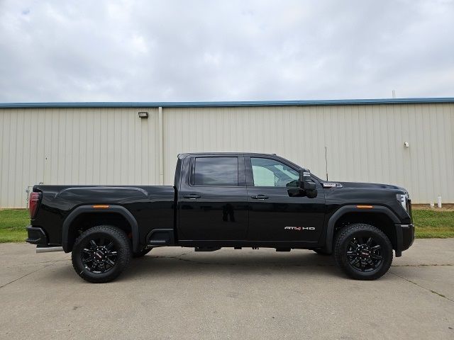 2025 GMC Sierra 3500HD AT4