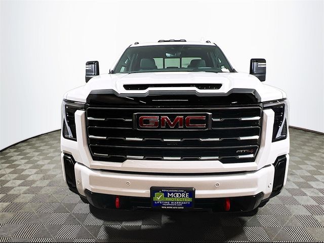 2025 GMC Sierra 3500HD AT4