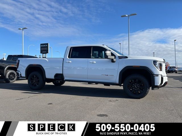 2025 GMC Sierra 3500HD AT4