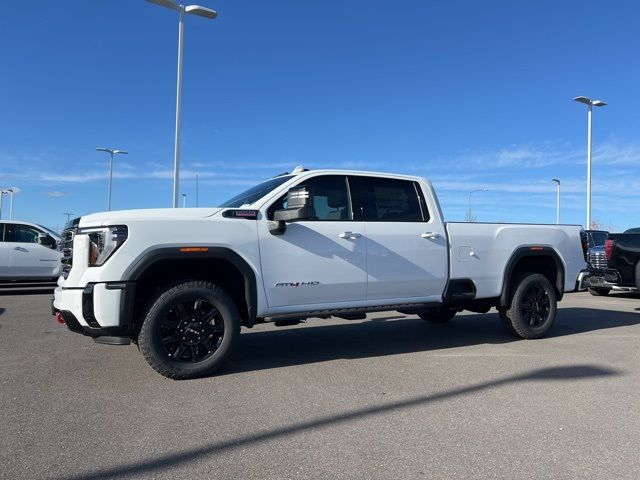 2025 GMC Sierra 3500HD AT4