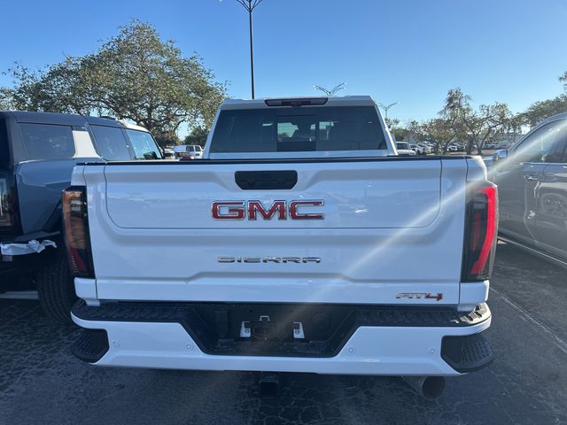 2025 GMC Sierra 3500HD AT4