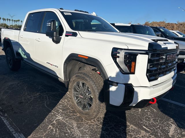 2025 GMC Sierra 3500HD AT4