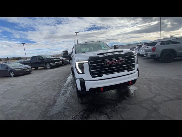 2025 GMC Sierra 3500HD AT4