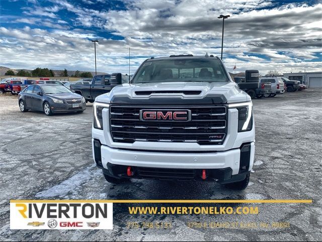 2025 GMC Sierra 3500HD AT4