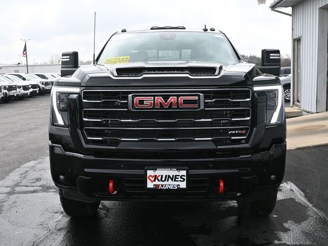 2025 GMC Sierra 3500HD AT4