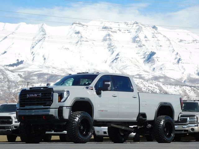 2025 GMC Sierra 3500HD AT4